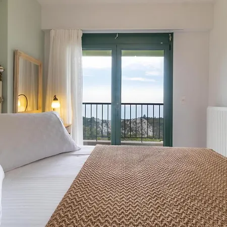 Sapphire Blue Kalamitsi (Lefkada)