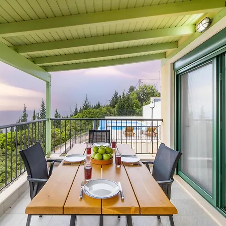 Sapphire Blue Kalamítsi