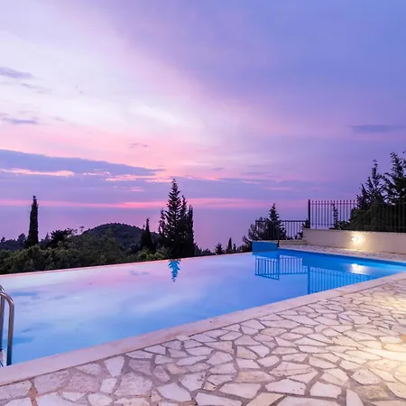 Sapphire Blue * Kalamitsi (Lefkada)
